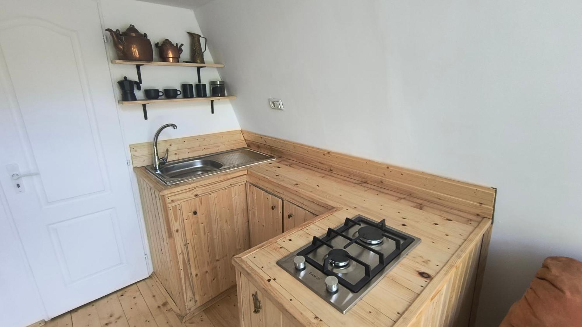 Готель Retreat In Padure Buchin Екстер'єр фото