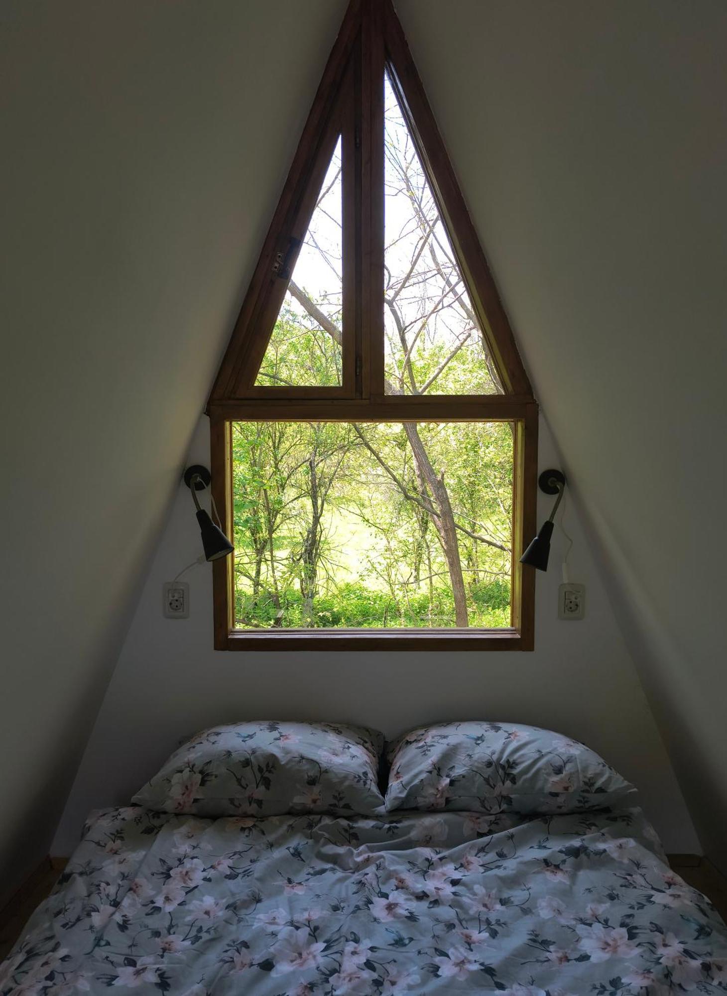 Готель Retreat In Padure Buchin Екстер'єр фото